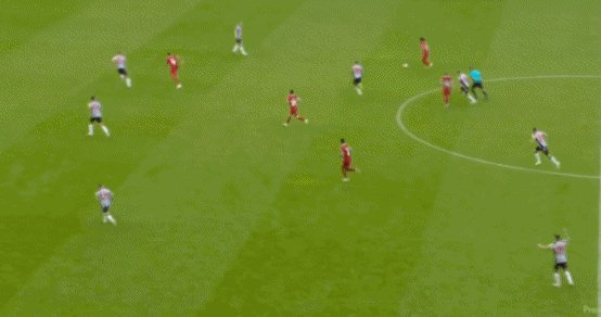 1693157387926026729.gif 怒角2.gif